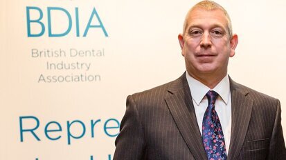 Interview: “2018 brings a number of challenges for our dental dealers”