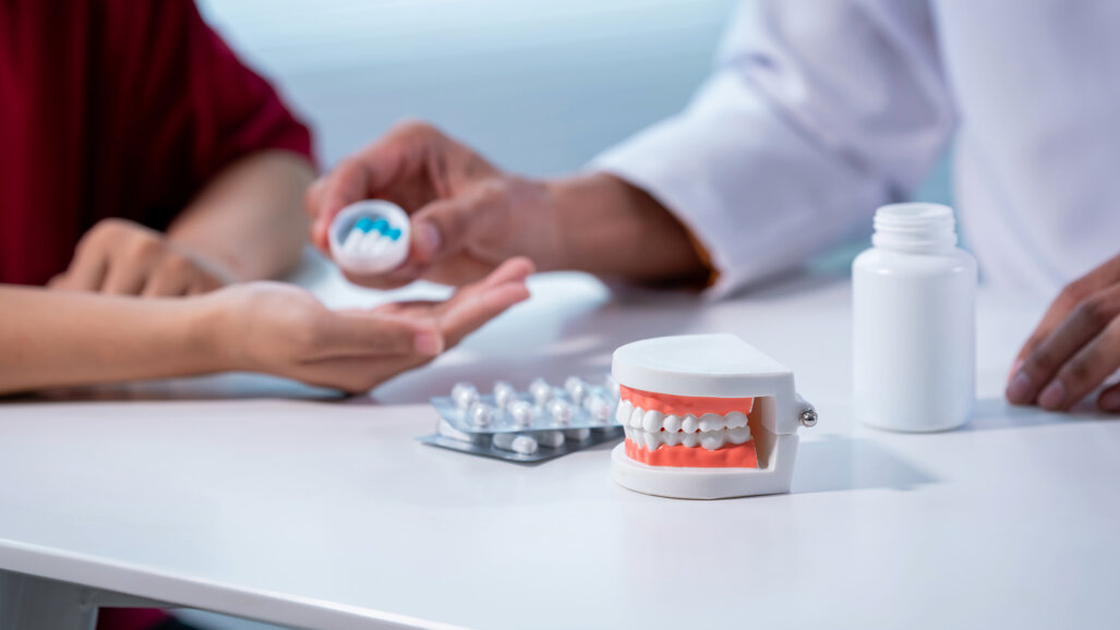 Prescrição odontológica no NHS: o que uma década de dados revela