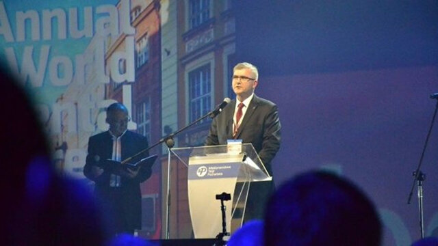 Elite of the dental profession assemble in Poznan