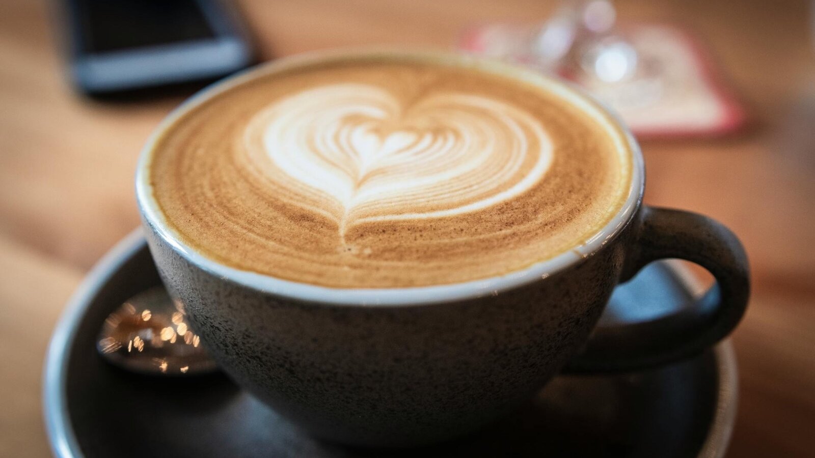 El café ilimitado y la odontología inteligente