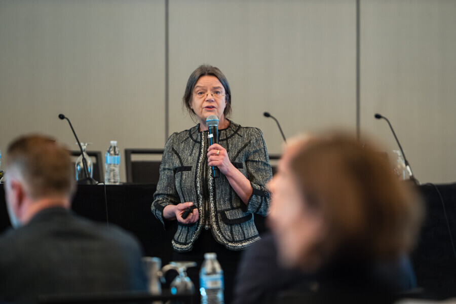 Dr Ina B. Kopp.