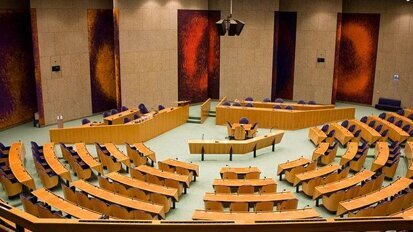 Zorgverzekeraars onder vuur in begrotingsdebat
