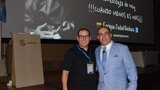 Los doctores Carlos Vélez y Enrique Jadad.