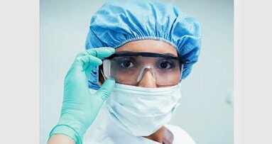 ¿Sabes cómo esterilizar y reutilizar tus prendas médicas?