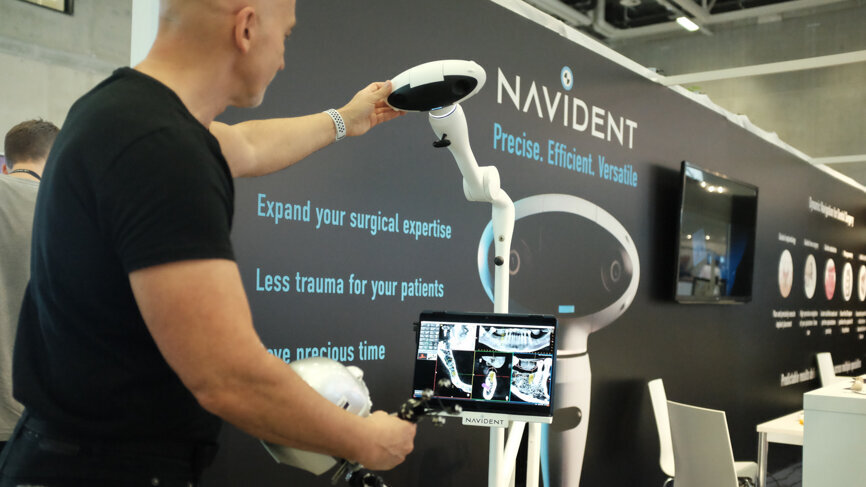 ClaroNav is showcasing its dynamic navigation system Navident at booth #H11.