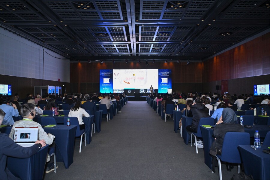  The 30th AEEDC Dubai features more than 175 global experts across five specialised halls. 