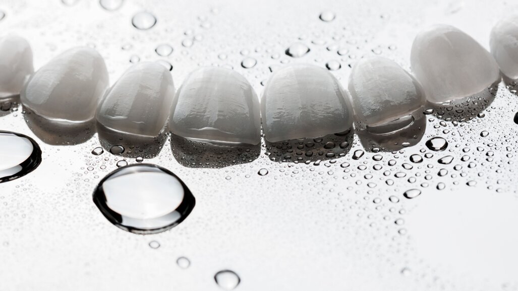 New thesis investigates the durability of zirconia crowns