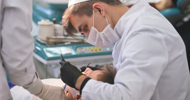 Review highlights gaps in undergraduate implant education in UK and Ireland