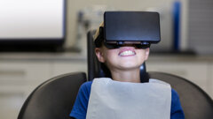 Realitatea virtuală reprezintă una dintre principalele direcții de cercetare în managementul comportamental al pacienților pediatrici în medicina dentară.