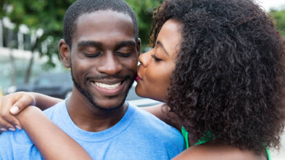 UK National Kissing Day—A good opportunity to talk about bad breath