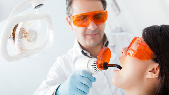 Experten für Laserzahnmedizin treffen sich in Zürich