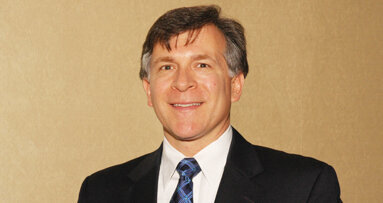 Greater NY Dental Meeting installs its new chairman