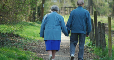 No hay evidencia de transmisión entre el Alzheimer y el tratamiento dental
