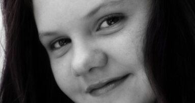 Bullied teen gets beautiful smile