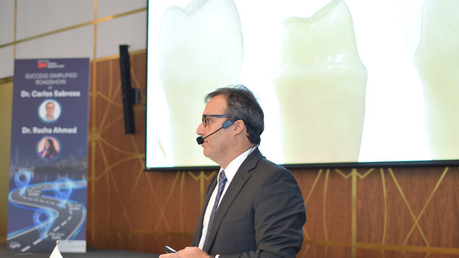 Dr Carlos Sabrosa