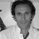 Dr. Luc Manhès