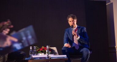 SSER organizează a nouăsprezecea editia a Congresului Internațional de Estetică Dentară