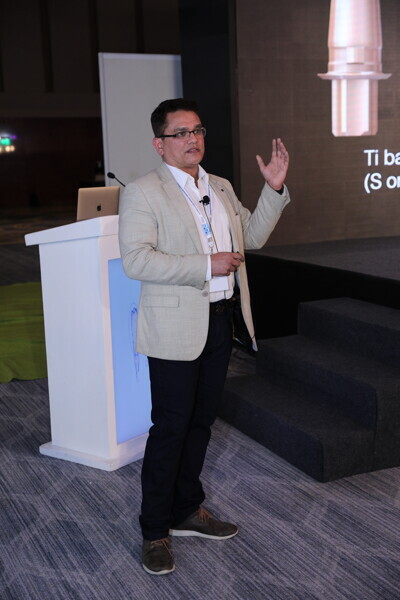 Dr. Harshwardhan Arya