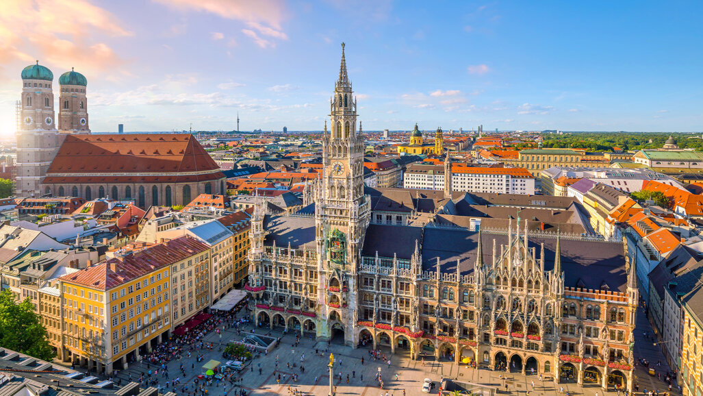 Munich is Calling: Münchner Forum lädt Implantologie-Macher in die „Macherei“