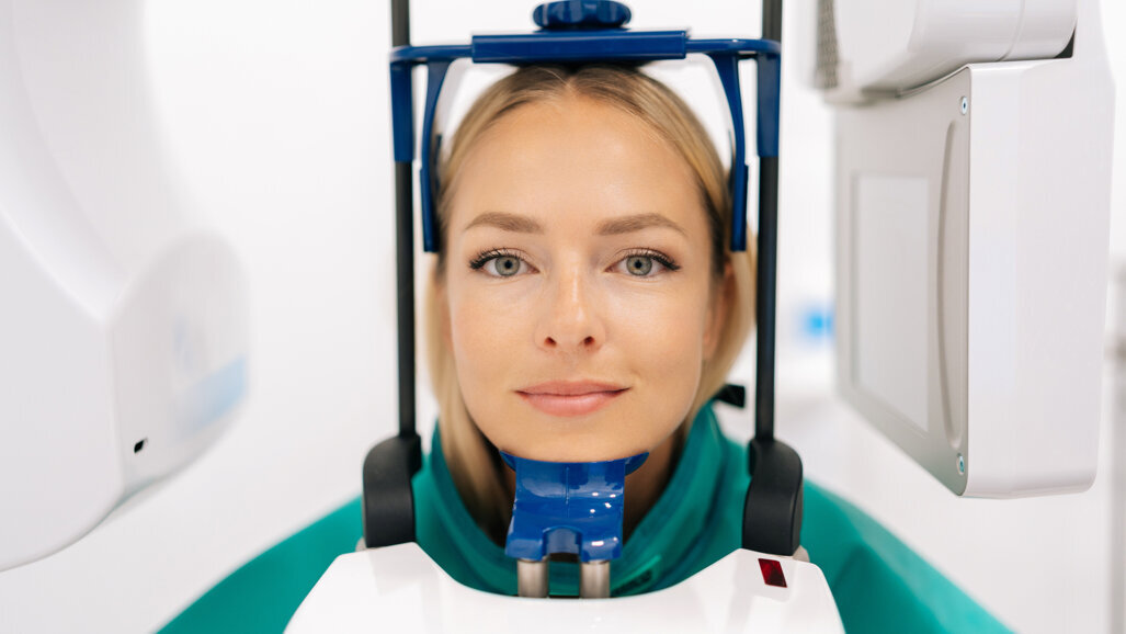 Protective gear during dental radiograph procedures no longer necessary, researchers suggest