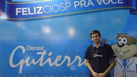 Após realizar cursos, Gutierre aposta em qualificar dentistas como empreendedores