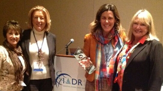 Assegnato l’Oral Health Research Award a Olivia Marchisio per la sua ricerca sull’Idrossiapatite