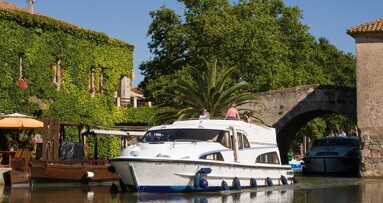 Alpha Dent symposium heads to France