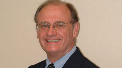 Midwestern orthodontists recognize new board and honor Kanyusik