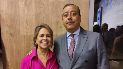 Marisol Ucha asume la presidencia del COEM