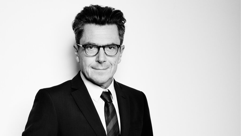 German dental media leader Jürgen Isbaner dies at 66