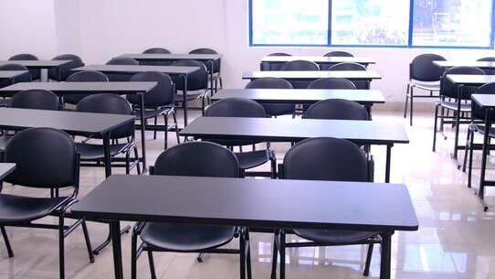 Sanzioni per l’insufficiente “Educazione Continua in Medicina” (Ecm) e forte aumento dei seguaci Fad
