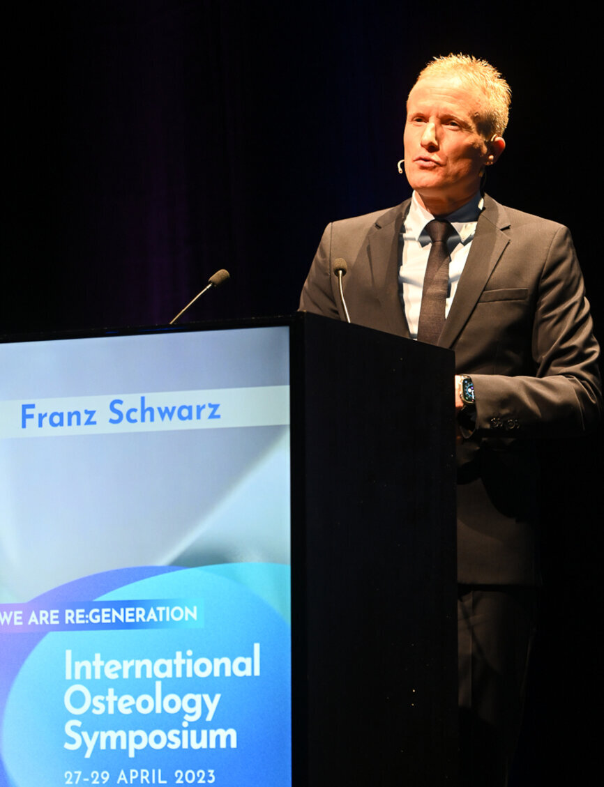During the symposium, Dr Frank Schwarz, vice president of the Osteology Foundation, succeeded Dr Christer Dahlin as the foundation's president. (Image: Osteology Foundation) 