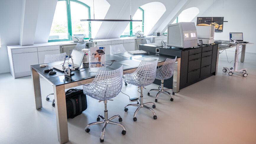 Das neue Schulungs- und Ausbildungszentrum für Dentallabore befindet sich in einem Golfclub im Westen Berlins. © Amann Girrbach