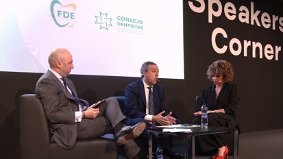 El Consejo General de Dentistas presenta un análisis de un cuarto de siglo de la salud oral en España
