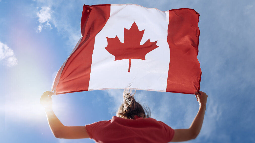 Dental assistants and lab workers added to Canada’s skilled worker immigration programme