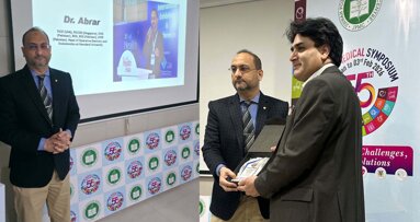 Prof. Dr. Abrar Empowers Young Dentists with Cutting-Edge Endodontic Insights at JPMC