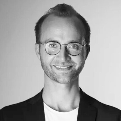 Dr Paul Schuh