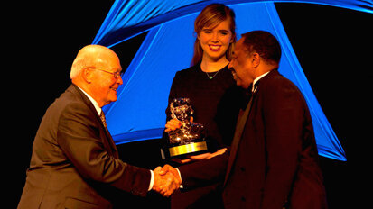 ADEAGies Foundation announces Gies Awards call for nominations