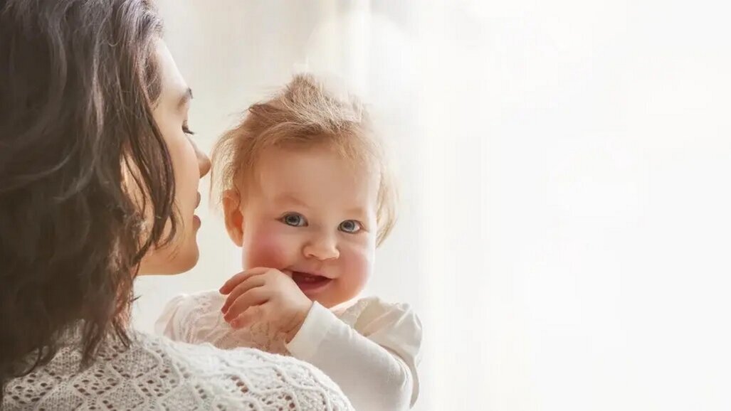 Matky s nedostatečnou ústní hygienou mohou přenášet Candida albicans na své kojence