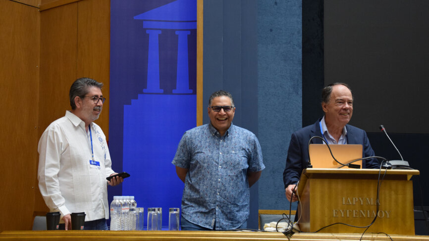Dr David E. Jaramillo, scientific chairman, and Dr Freddy Belliard and Stephen Jones, co-chairmen at the opening ceremony on Friday morning.