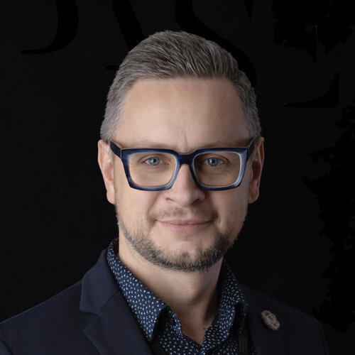 Dr Grzegorz Wasiluk