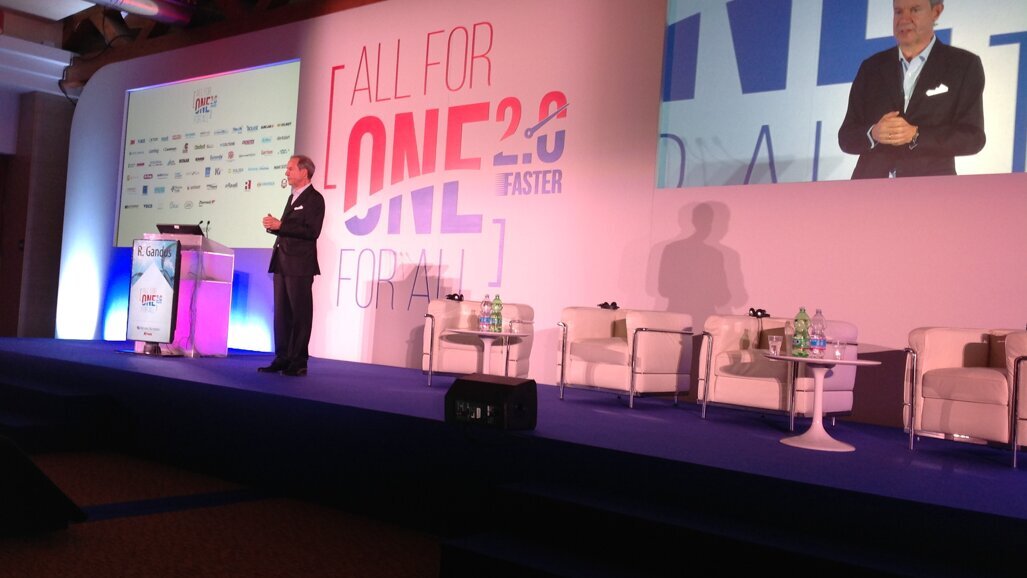 National Sales Meeting Henry Schein Krugg: trend mondiali e strategie
