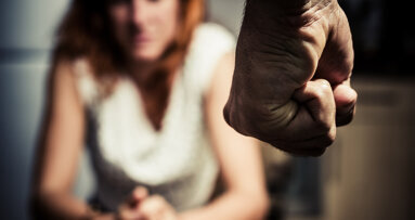 UK dental students not informed about domestic violence