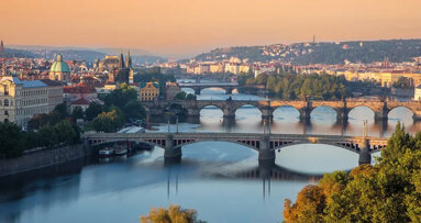 Quatre jours d‘endodontie — ROOTS SUMMIT revient à Prague