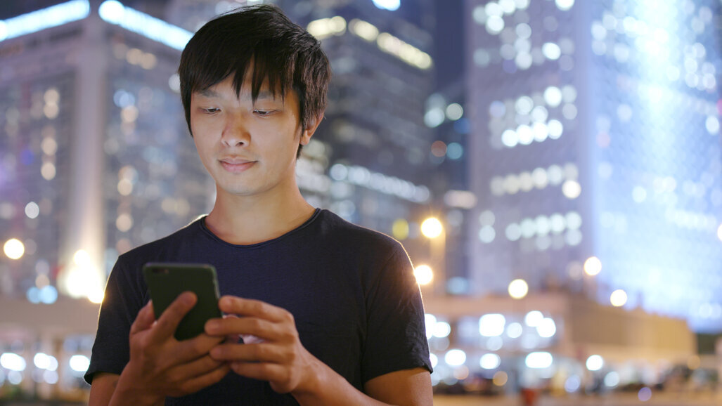 Nghiện Internet liên quan đến sâu răng ở thanh thiếu niên Nhật Bản