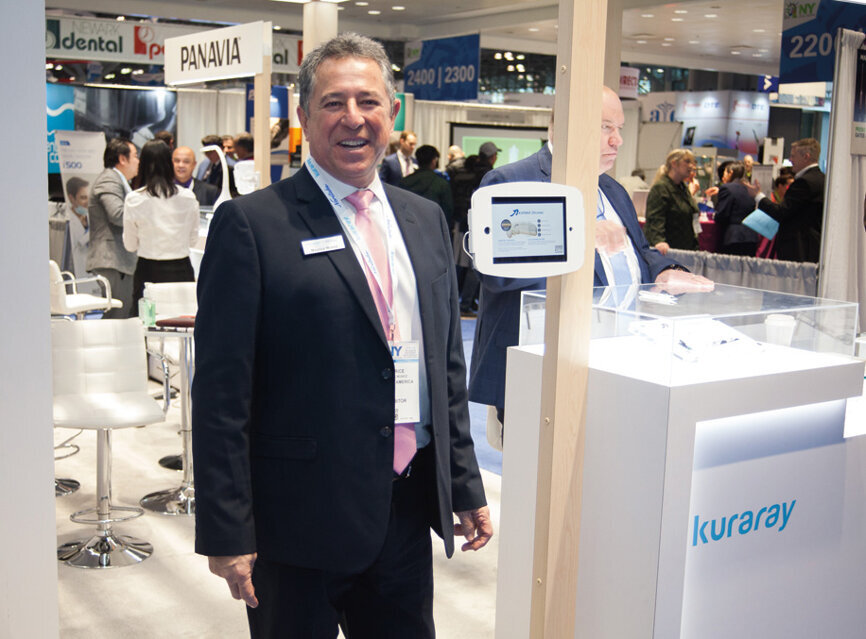 Maurice of Kuraray. (Photo: Jahmel Charles, Dental Tribune America)