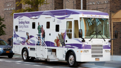 NYU College of Dentistry celebra nova van odontológica móvel