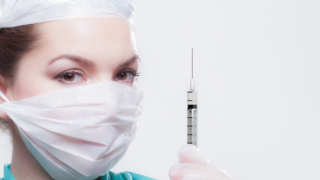 Medycyna estetyczna tylko dla lekarzy i lekarzy dentystów?