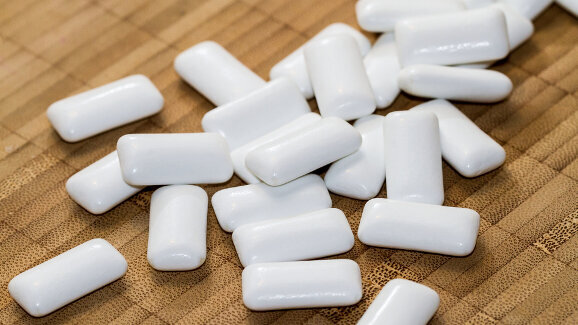 Most sugar-free chewing gums in Middle East lack clear labelling on xylitol