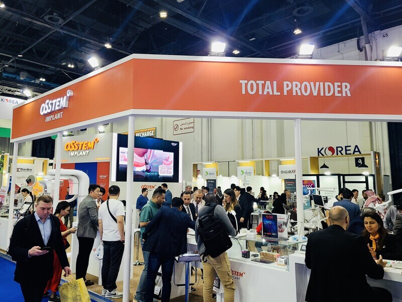 Impressions from the Osstem booth at AEEDC Dubai 2024. 